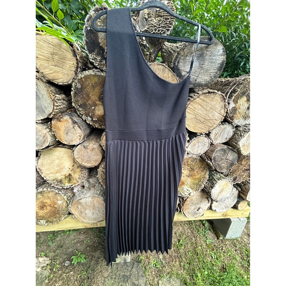Ted Baker Black Dress Ribbed One Shoulder Pleated Hem Modern Minimalist Luxury